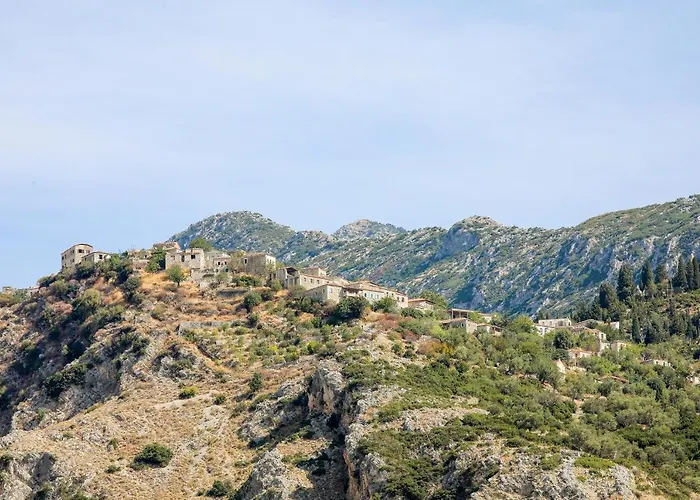 Leon - Old - 6 People 科帕罗